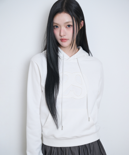 129 LOGO PATCH HOODIE WHITE