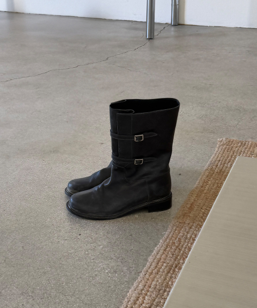 LUT BUKLE MID BOOTS (BLACK)