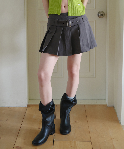 BELT PLEATS MINI SKIRT CHARCOAL