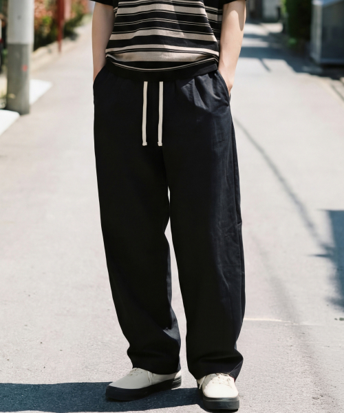 Hinge One Tuck Curved Pants Black ISLP2699