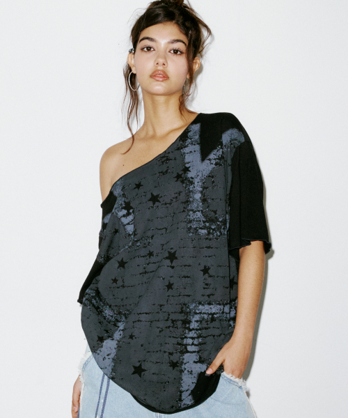UNIONJACK OFF SHOULDER TEE BLACK