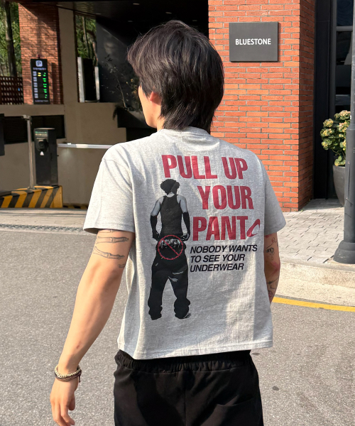 [류정란 × 스켈리웩] PULL UP 크롭 티셔츠[그레이]