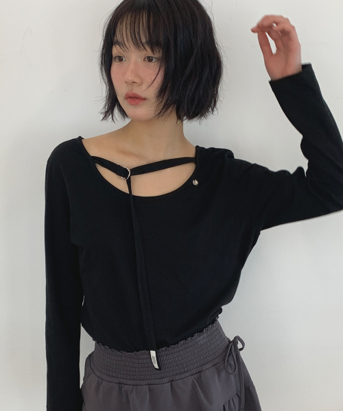BACK OPEN WAIST BELT LONG SLEEVE T SHIRT BLACK
