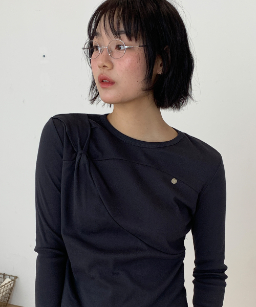 KNOT SEAM LONG SLEEVE CHARCOAL