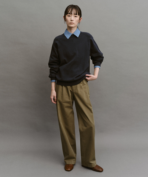 W. Whole Garment Crew-Neck Knit (Indigo Blue)