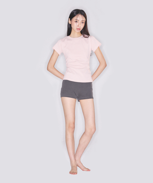 ESSENTIAL TEE