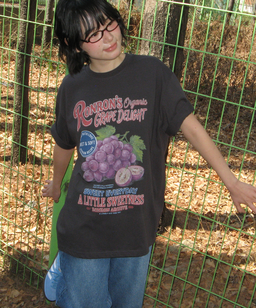 VINTAGE GRAPE OVER FIT T SHIRT CHARCOAL