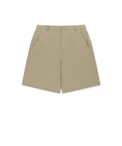 CURVED SEAM BERMUDA PANTS FOR MEN IN BEIGE
