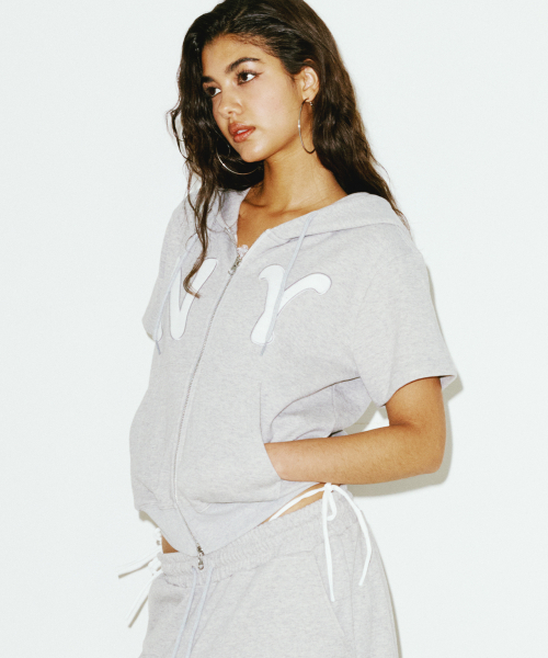 NY APLIQUE SS HOOD ZIP UP GREY