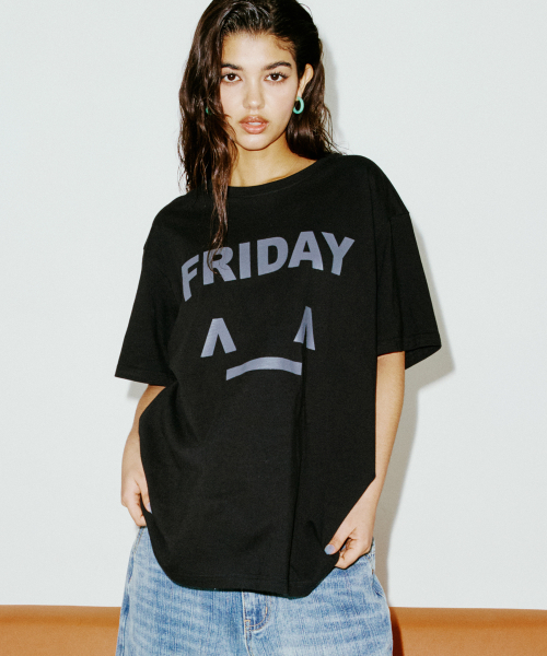 FRIDAY TEE BLACK