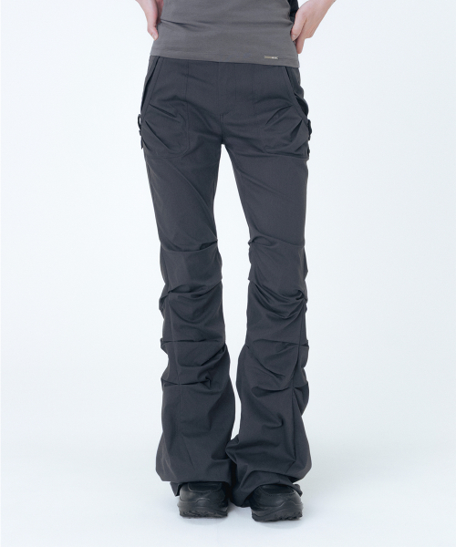 Shirring pocket bootscut pants CHARCOAL