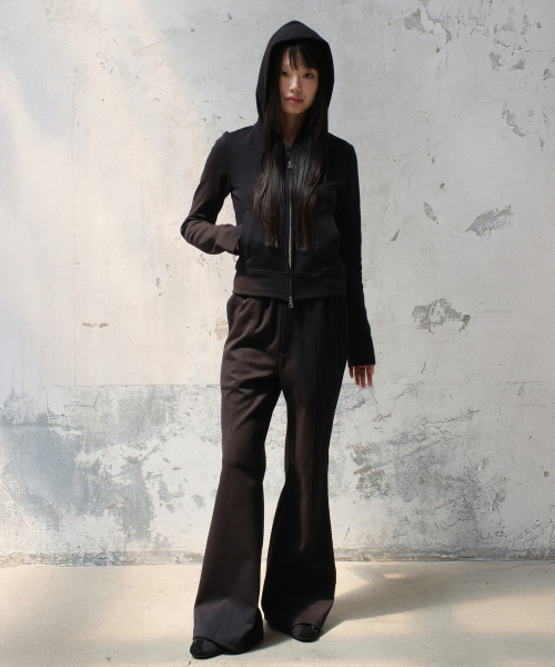 [설라노 X DIVEIN WOMEN] FLARE SWEAT PANTS (BLACK)