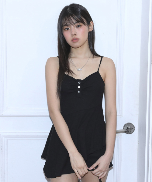 PETAL SLEEVELESS / BLACK