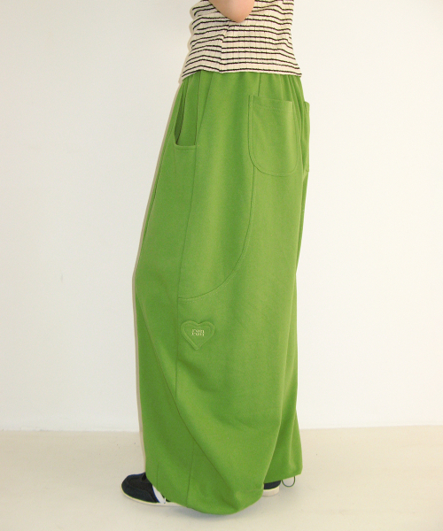 MINI HEART BALLOON JOGGER PANTS OLIVE