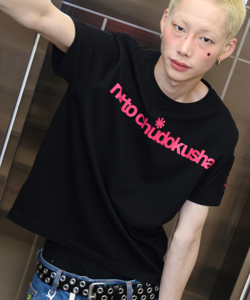 GT180 넷중독자 세미 크롭 티셔츠 (BLACK)