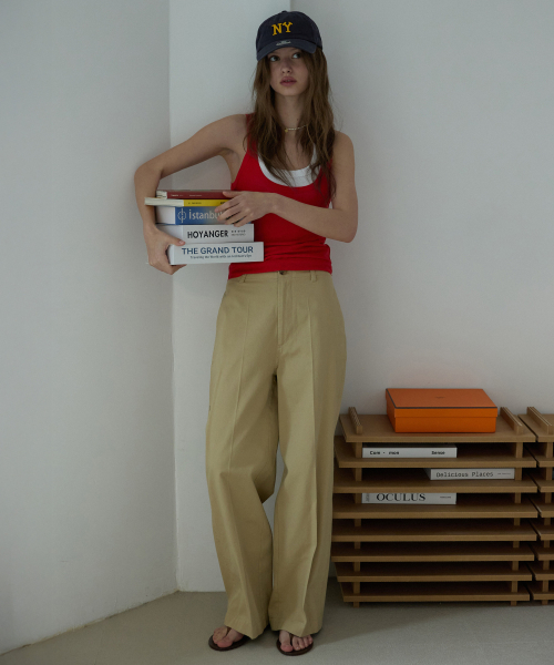 Basic back point pants Beige
