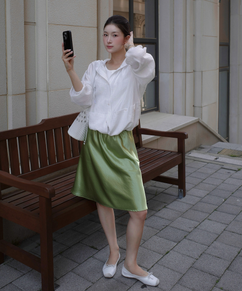 새틴미니스커트 J1SK329D