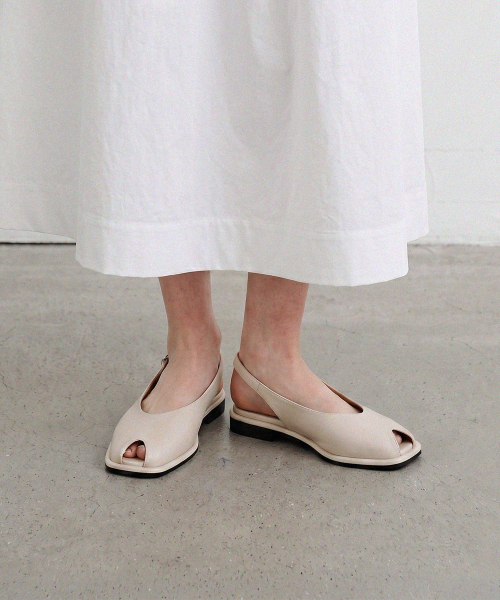 Keyhole Slingback Flats (att6010)