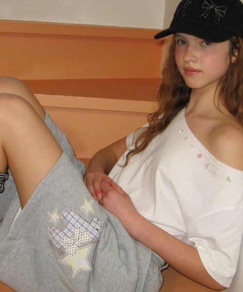 PONY BUTTON OFF SHOULDER T SHIRT WHITE