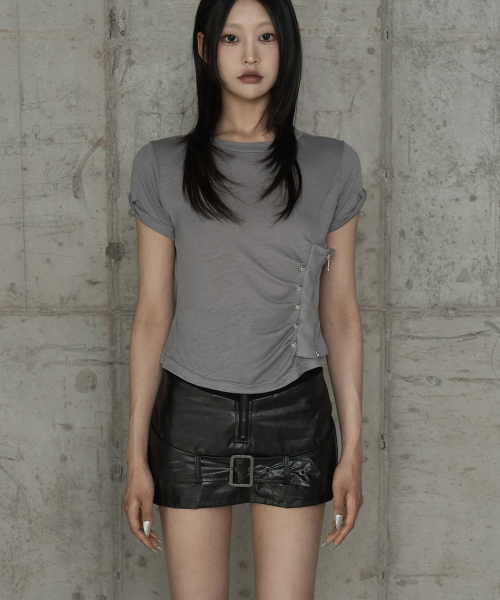 Drape Pintuck Zipper Roll-Up Short Top (Gray)