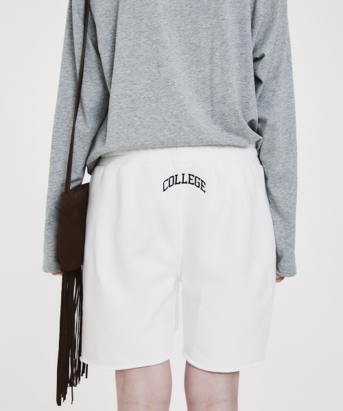 COLLEGE LOGO SWEAT SHORTS WHITE