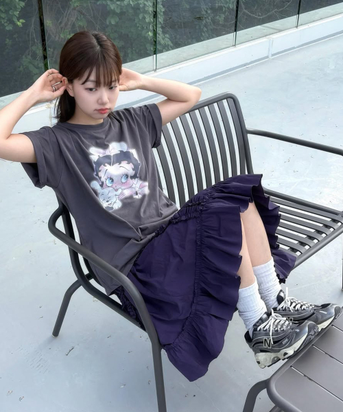 BETTY BOOP RIBBON BASIC FIT T SHIRT CHARCOAL