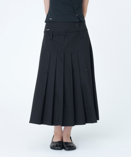 Layered pleats maxi skirt BLACK