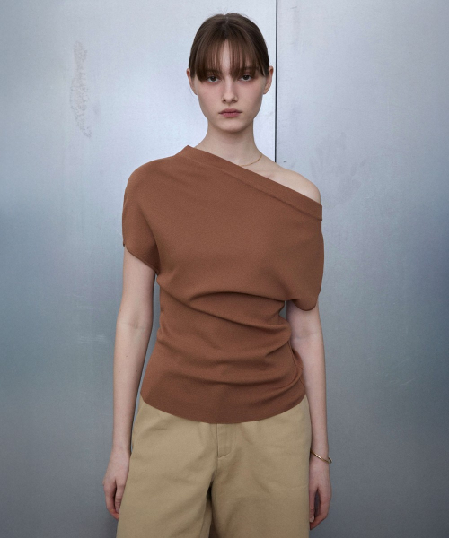 Draped One-Shoulder Knit Top [CAMEL]