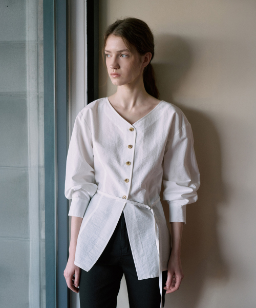Hourglass V-Neck Blouse[LMBFSPSH316]-2color