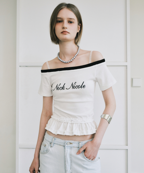 OFF-SHOULDER FRILL CROP TOP_WHITE