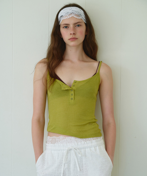 BUTTON SLEEVELESS OLIVE