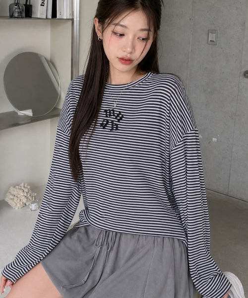 LOOSE FIT STRIPE T-SHIRT [BLACK]