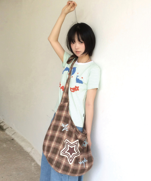 Star Check Applique Shoulder Bag BROWN