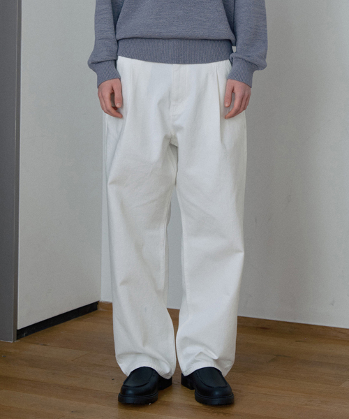 [COUTURE]9ozwide one-tuck white denim pants