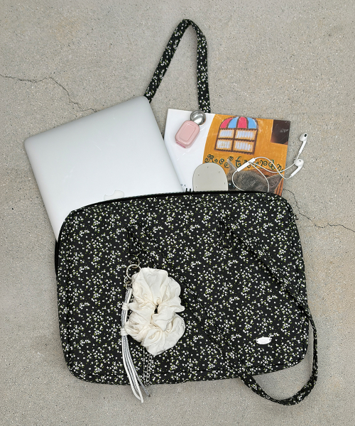 PATTERN LAPTOP BAG FLORAL BLACK