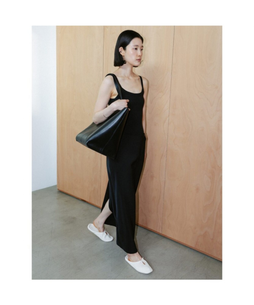 Soft Maxi H Line Skirt Black (TA6727A035)