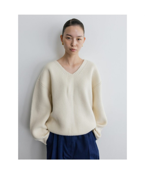 Bulky V Neck Sweater Ivory (TA5X51A040)