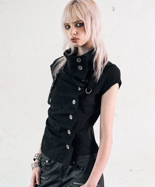 Drape Button Shirring Top (BLACK)