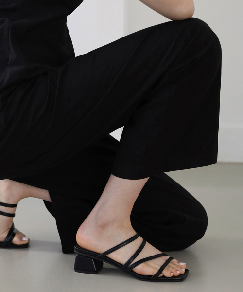 레이타 스트랩 샌들 뮬 (4cm)
