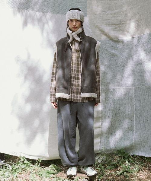 hoo vest (brown)