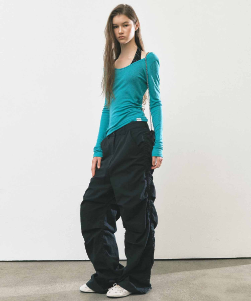 NICOLE SHIRRING PANTS_BLACK