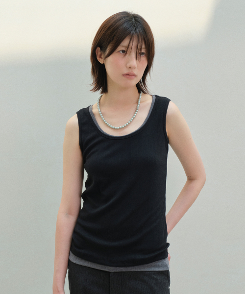 RIBBED SOFT SLEEVELESS (BLACK)