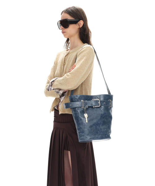 BUCKET BROCLE [AGED BLUE]