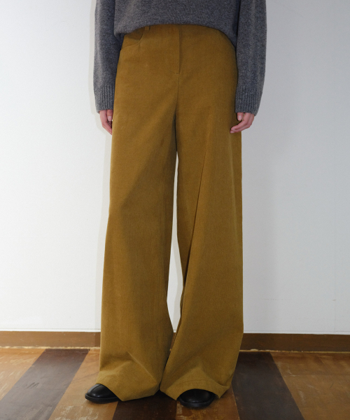 CORDUROY STRAIGHT PANTS - OLIVE