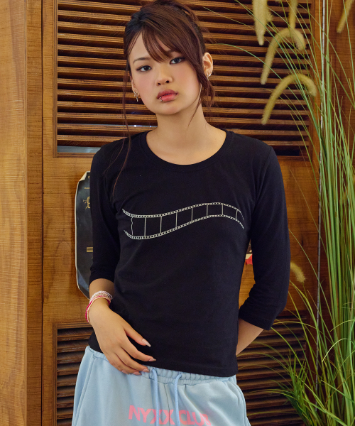 FILM TEE BLACK