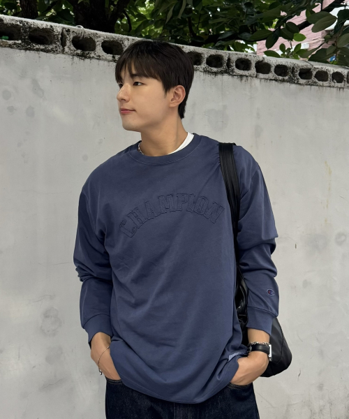 아치 로고 루즈핏 아플리케 롱슬리브 티셔츠 Blue