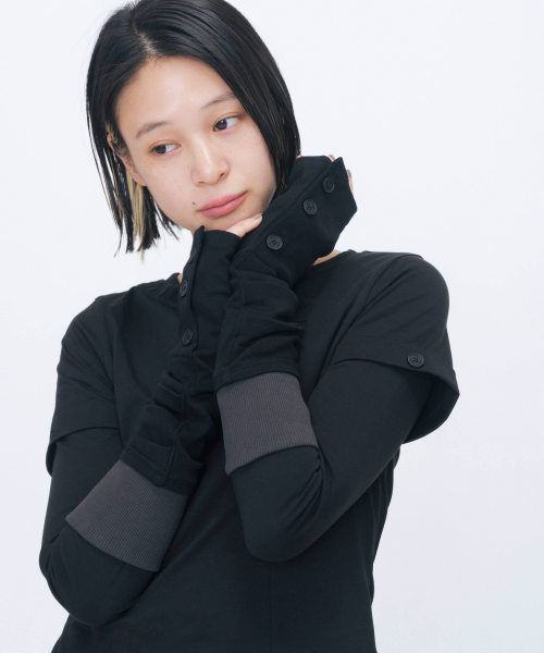 Pleats button arm warmer BLACK