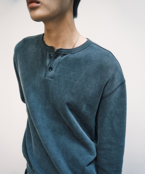 100 Cotton Gray Pigment Henley Neck Oversized Sweatshirt