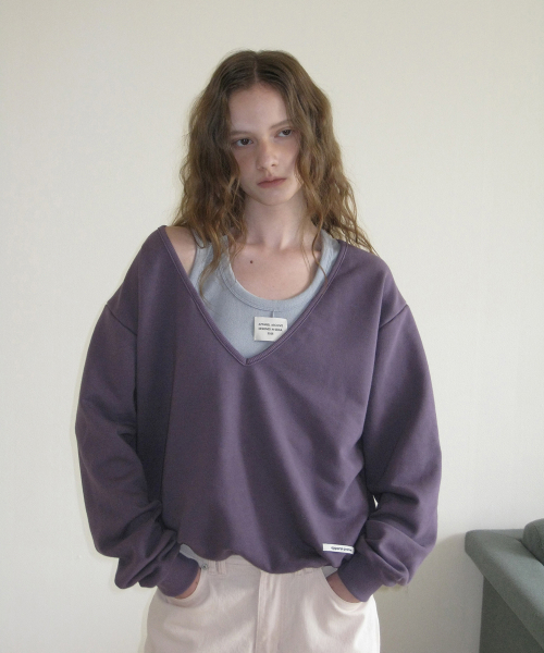 Hines deep v-neck sweatshirt - Purple
