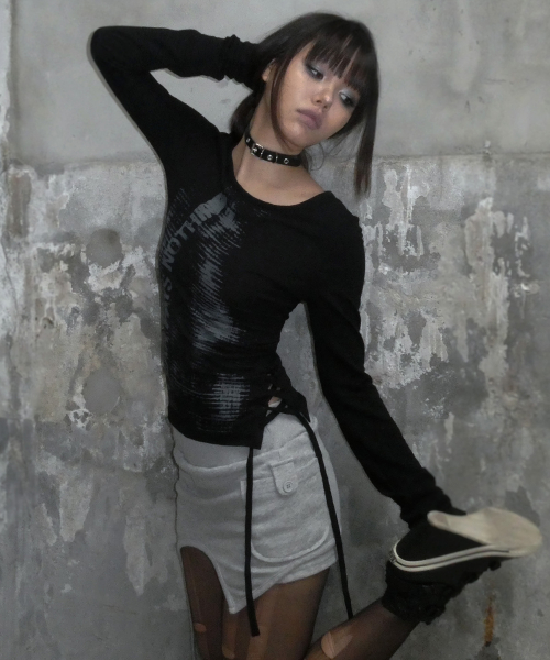SIDE CORSET LONG SLEEVE (BLACK) F26ZB523